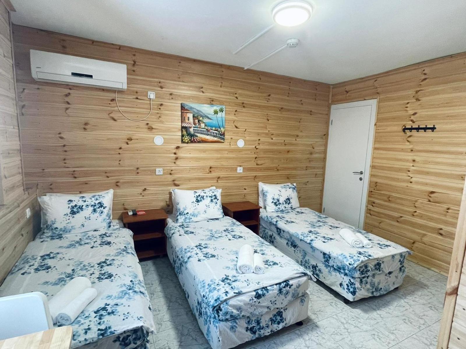 Amigo Hotel On The Beach Nahariya Exterior photo